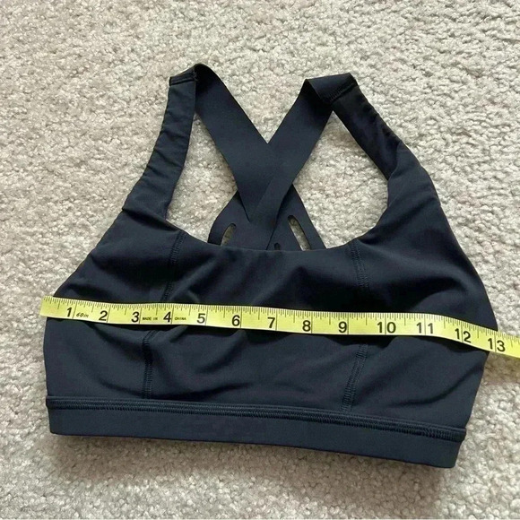 Sweaty Betty London Circuit Sports Bra Black Women’s Size XS SB4538 Workout - Picture 9 of 11